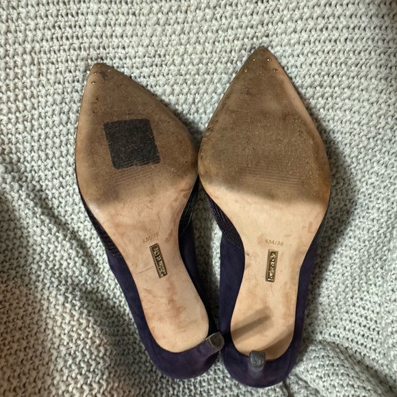 Louise Et Cie Snake Embossed Heels in Purple, Size 8 - Picture 4 of 4
